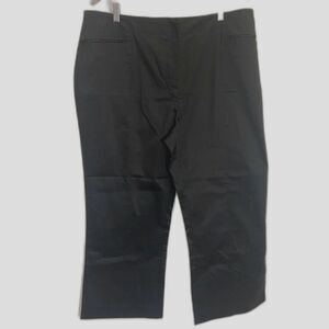 Susan Graver - Casual Capri Pants with Hidden Zipper - size 1X